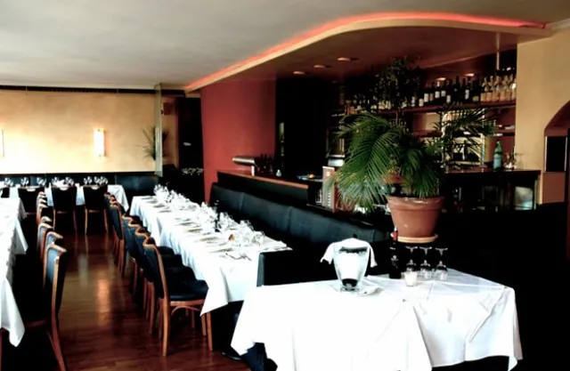 Das Restaurant mit Bar
